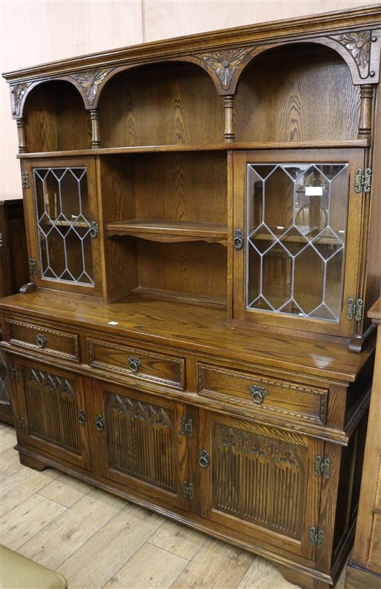 A modern oak dresser, W.153cm